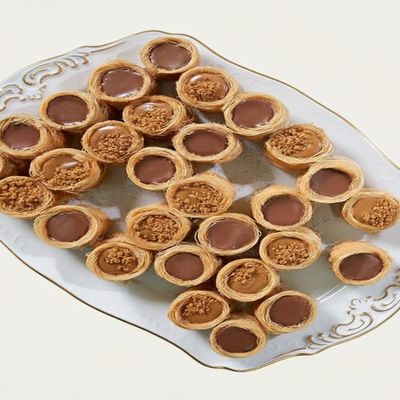 Nutella or Lotus Asawer ½ kg