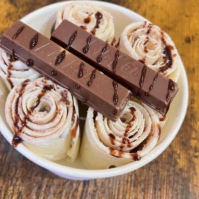 KitKat Roll Ice Cream