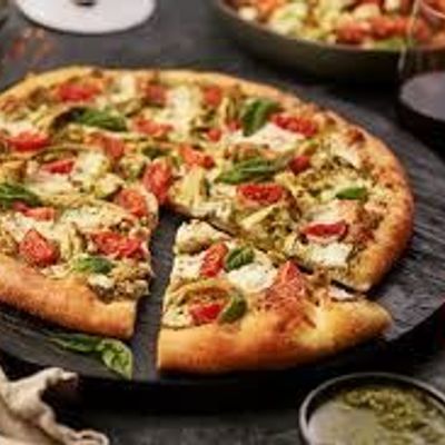 Caprese Italian Classic Pizza