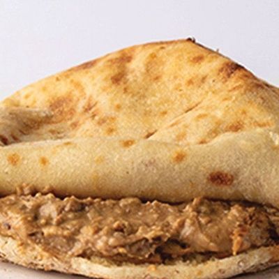 Muallem Foul Sandwich