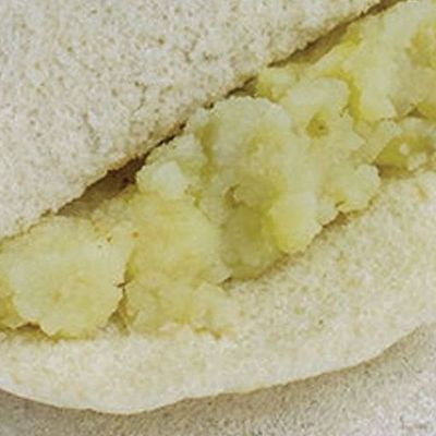 Mashed potato and boiled egg sandwich
