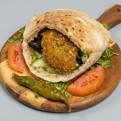 Falafel sandwich extra