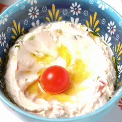 Cheese With Tomatoes