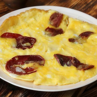 Pastrami omelette