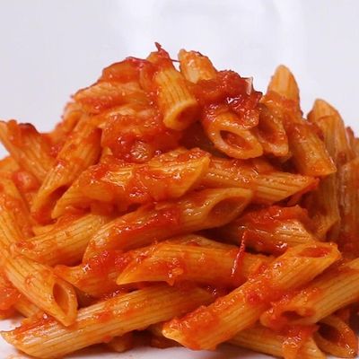 pasta with tomato sauce