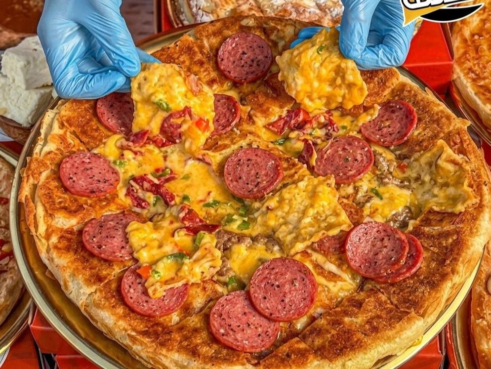 Salami pie
