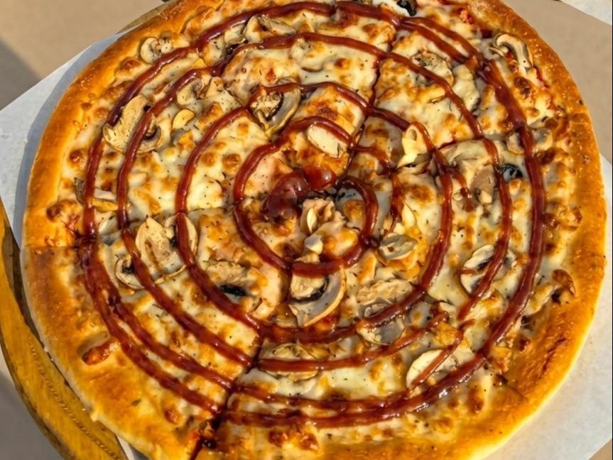 Smoked Turkey Pizza