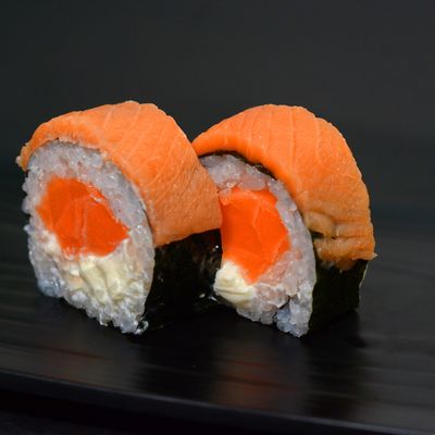 Dynamite Salmon With Cheese