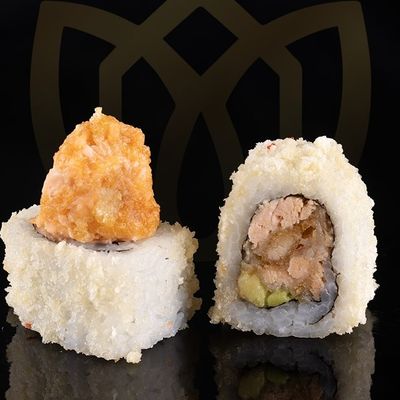Salmon Tartar Roll
