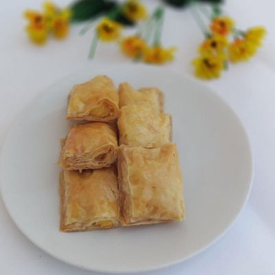 Cream Znoud Baklava