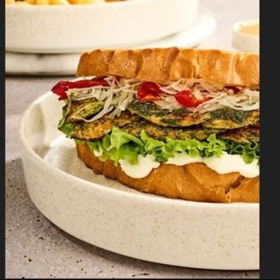 Chicken Pesto Sundried Loaf