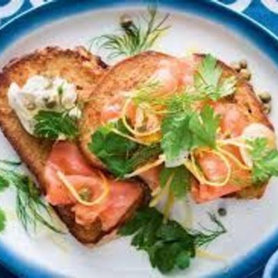 Salmon slices meal