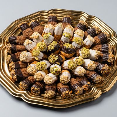 Petit Four