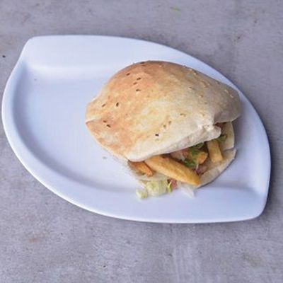 ساندويش أصابع بطاطس بابا غنوج