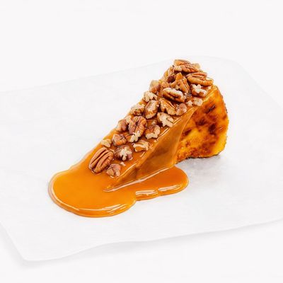 Salted Caramel Pecan San Sebastián Cheesecake