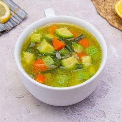 شوربة خضار مشكلة