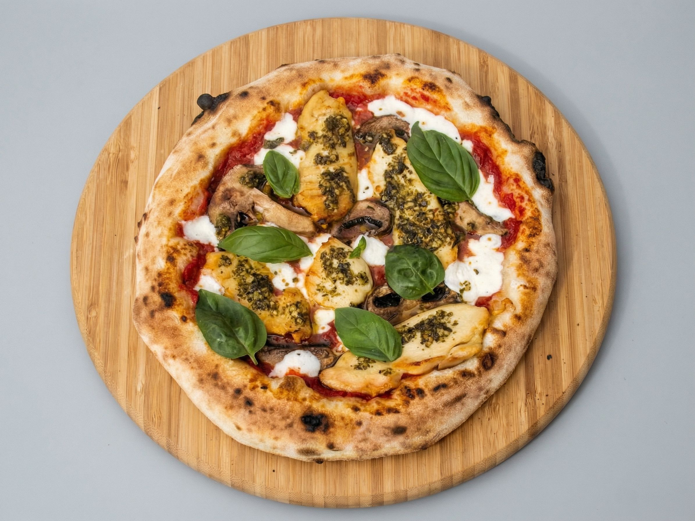 Pizza Grill Chicken Pesto