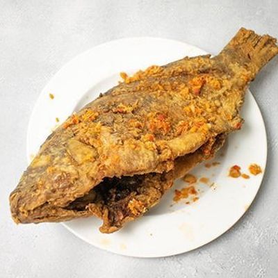 Fried tilapia meal