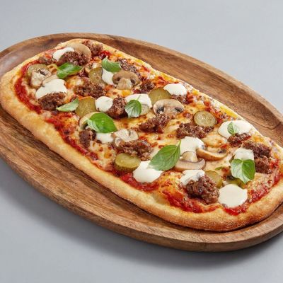 Smoky Cheese Burger Pizza