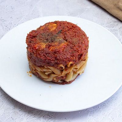 Meat Pasta Casserole (Pottery)
