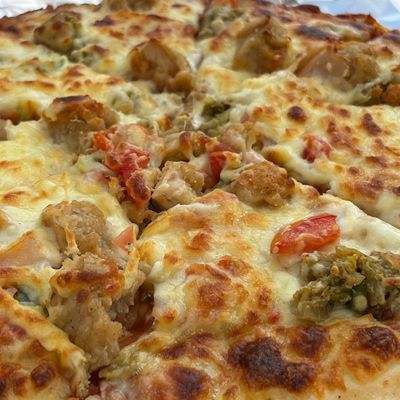 Italian Mixed Chicken Pizza