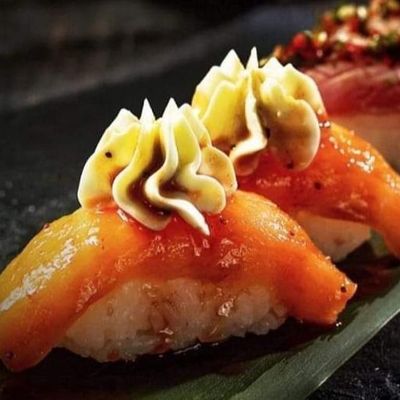 Nigiri Spicy Strawberry Salmon