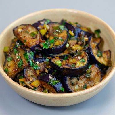 طبق باذنجان مقلي