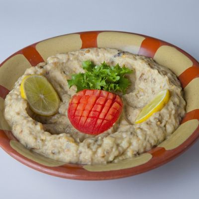طبق متبل باذنجان بالزيت