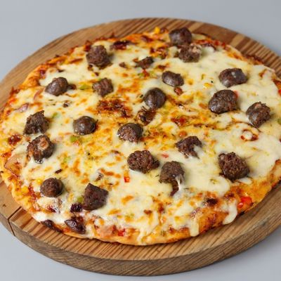 Baladi Sausage Italian Pizza
