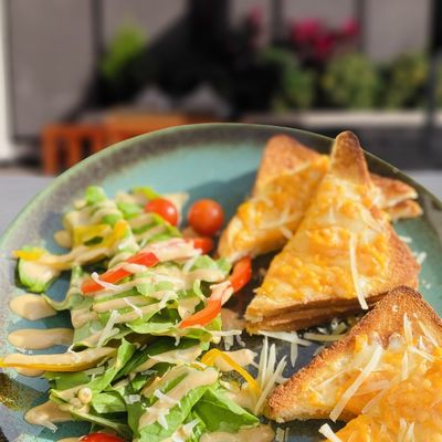 Cheese toast