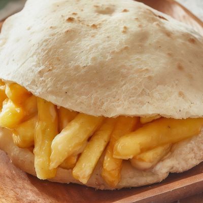 Potato Fingers With Eggs Sandwich