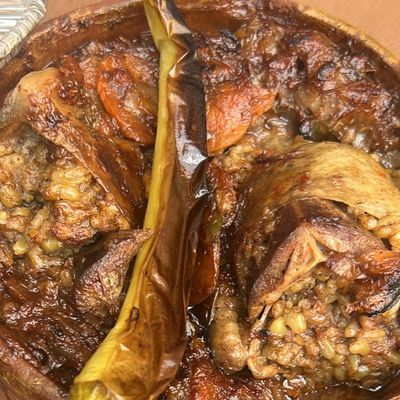 khalati Seasoned bitahbisha Freekeh-Stuffed Pigeon Tagine