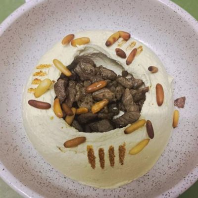 Hummus With Meat