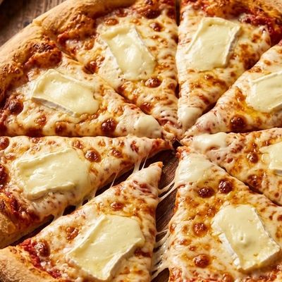 Delicious Kiri Cheese Pizza