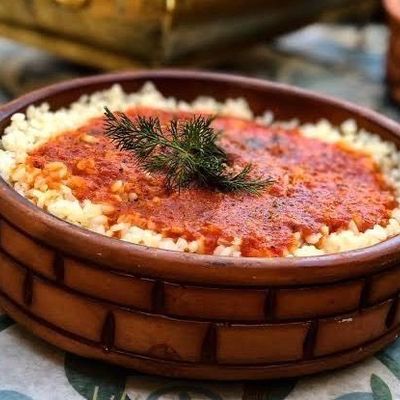 Fatteh Casserole with Vinegar and Garlic