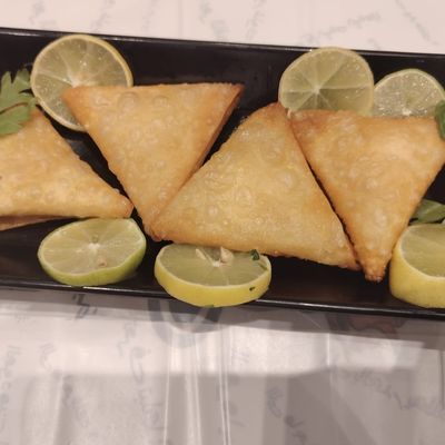 Cheese Sambosa - 4 pcs