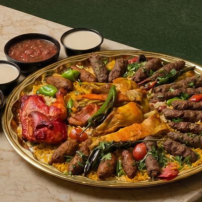 Al Abtal Tray