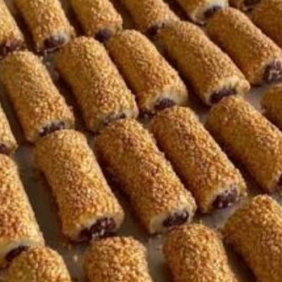 Minain Fingers with Date Paste and Extra Sesame