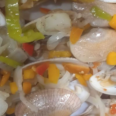 Half A Kilo Of Clams