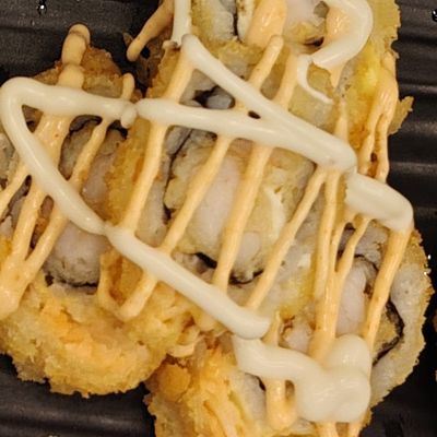 Volcano Roll fried rolls 4pcs