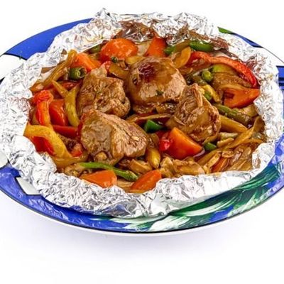 WARAKET LAHMA WITH VEGTABLES