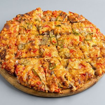 Oriental Pizza with Alexandrian Sausage