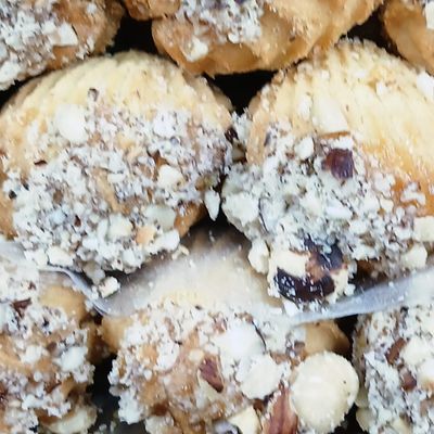 Hazelnut Petit Four
