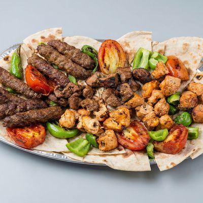 Kilo of Mixed Meat (Kofta - Tarb - Sausage - Shish Tawook)