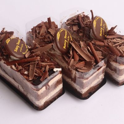 Special Chocolate Gateau
