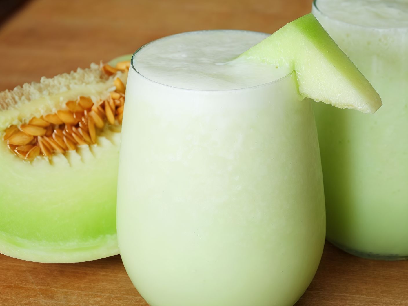 Cantaloupe With Milk Juice
