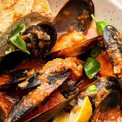 Spicy Mussels Pomodoro