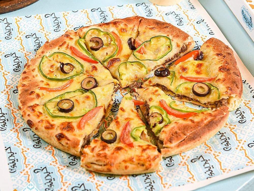 Supreme Chicken Pizza