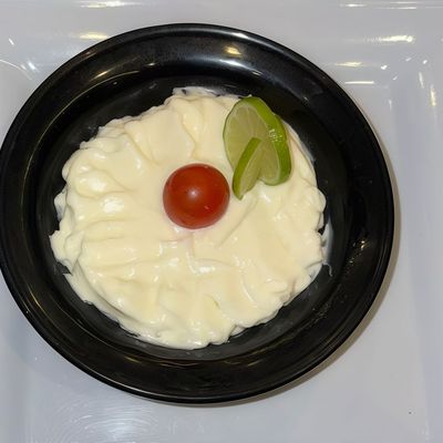 Toum Garlic dip Salad