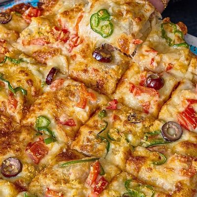Chicken Oriental Pizza